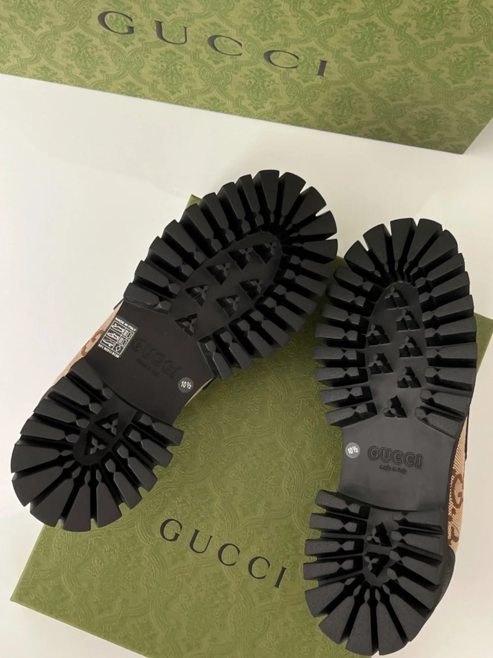 Gucci Men's Shoes Maxi GG Slip On Loafers Rubber Fabric Leather Size 10.5 US 11